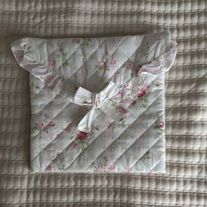 Love Shack Fancy dupe quilted travel bag